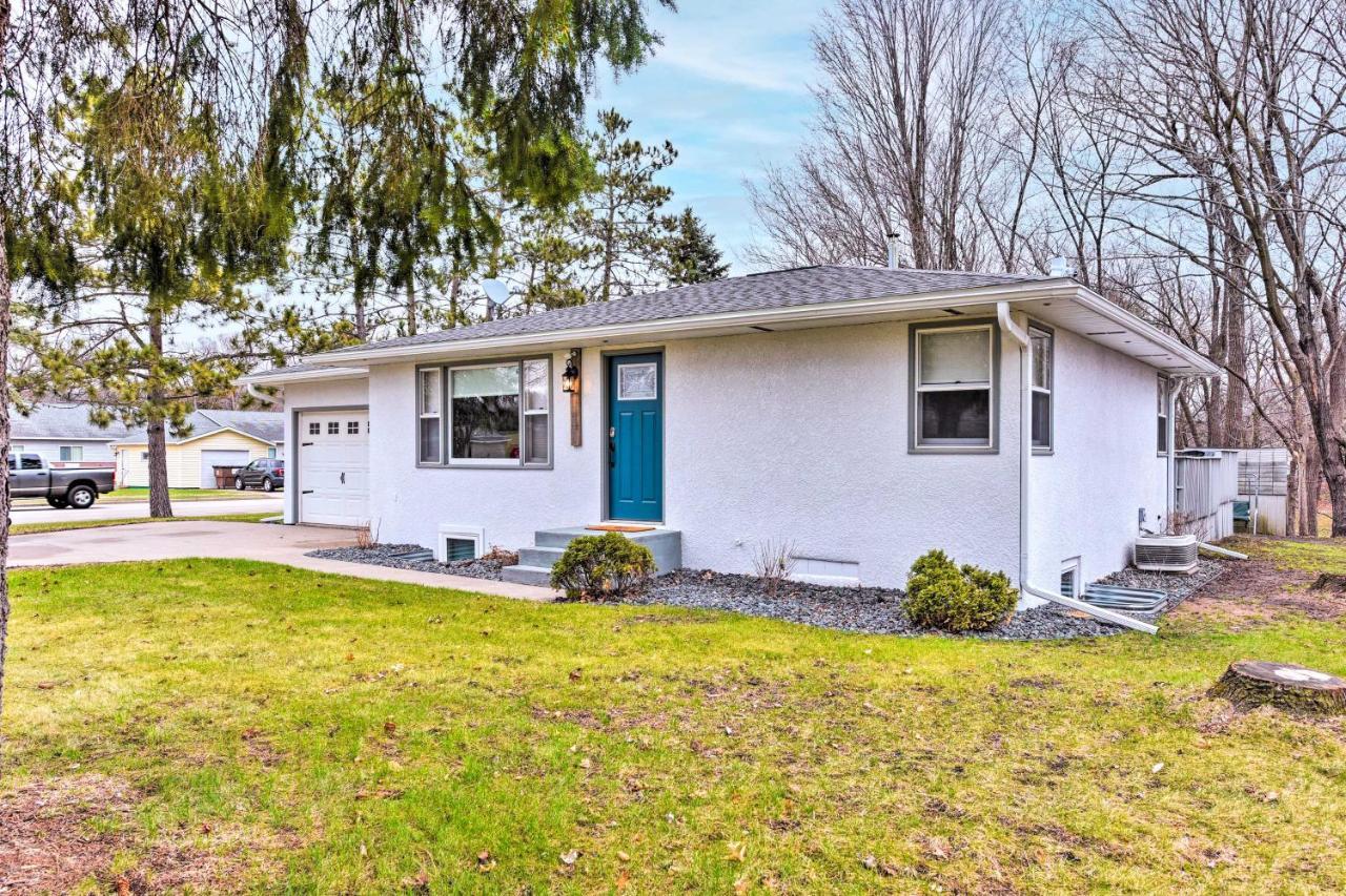 Charming Retreat With Deck - Walk To Lake Pepin Esterno foto